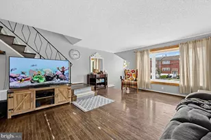 3413 Amity Rd, Philadelphia, PA 19154 - Photo 8