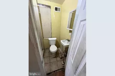2346 N Camac Street, Philadelphia, PA 19133 - Photo 14