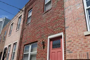 2011 Carpenter St, Philadelphia, PA 19146 - Photo 2