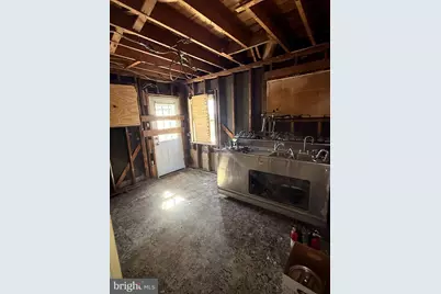 733 Alburger Avenue, Philadelphia, PA 19115 - Photo 4