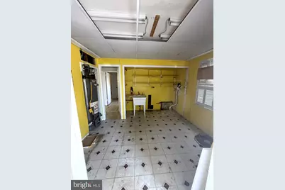 733 Alburger Avenue, Philadelphia, PA 19115 - Photo 6