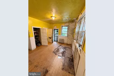715 Cobbs Creek Pkwy, Philadelphia, PA 19143 - Photo 4
