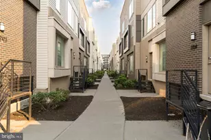2104 Kensington Walk, Philadelphia, PA 19125 - Photo 36