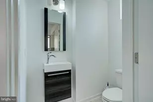 2104 Kensington Walk, Philadelphia, PA 19125 - Photo 8