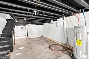 2435 Fitzgerald St, Philadelphia, PA 19145 - Photo 18