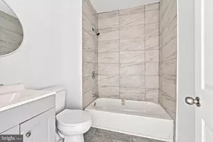 2435 Fitzgerald St, Philadelphia, PA 19145 - Photo 12
