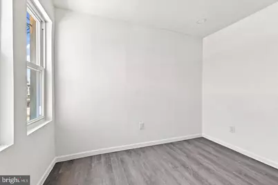 2435 Fitzgerald Street, Philadelphia, PA 19145 - Photo 10