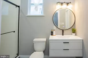 429 Tasker St, Philadelphia, PA 19148 - Photo 28