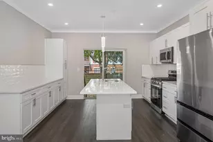 1328 S 31st St, Philadelphia, PA 19146 - Photo 10