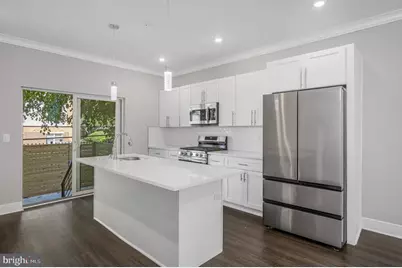 1328 S 31st Street, Philadelphia, PA 19146 - Photo 12