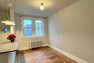 2025 Conlyn St, Philadelphia, PA 19138 - Photo 4