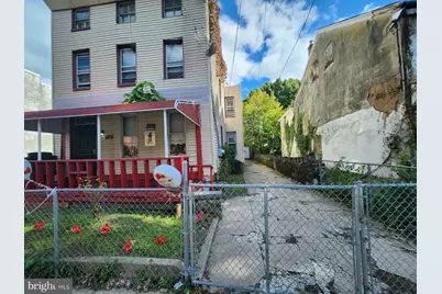 214 E Haines Street, Philadelphia, PA 19144 - Photo 2