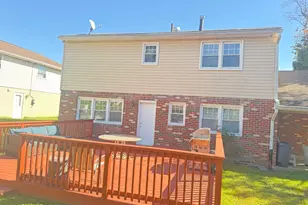 9658 Sandanne Rd, Philadelphia, PA 19115 - Photo 4