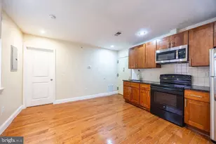 4706 Chestnut St, Philadelphia, PA 19139 - Photo 2