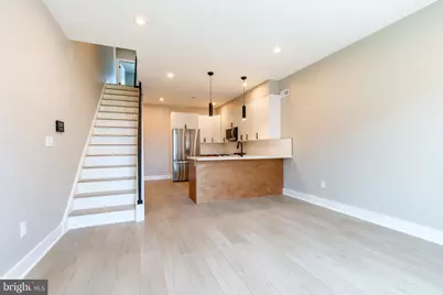 2406 N 3rd Street #2, Philadelphia, PA 19133 - Photo 4