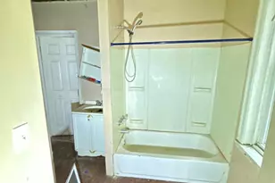 1733 W Butler St, Philadelphia, PA 19140 - Photo 12