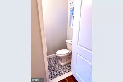 1527 W Chew Avenue, Philadelphia, PA 19141 - Photo 14