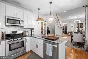 875 N 25th St, Philadelphia, PA 19130 - Photo 18
