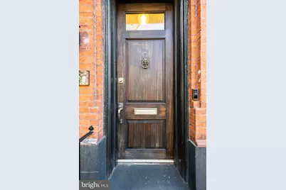 875 N 25th Street, Philadelphia, PA 19130 - Photo 4