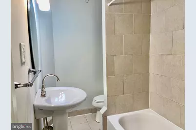 418 Emily Street, Philadelphia, PA 19148 - Photo 6