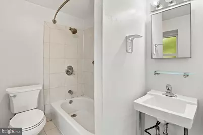 335 R Poplar Street, Philadelphia, PA 19123 - Photo 20