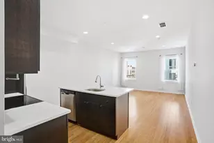 837 N 16th St, Philadelphia, PA 19130 - Photo 2