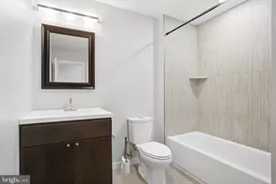 837 N 16th St, Philadelphia, PA 19130 - Photo 8