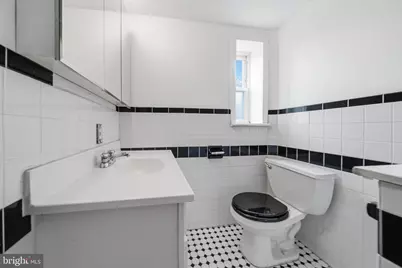 924 S 10th Street #3RD FLOOR, Philadelphia, PA 19147 - Photo 10