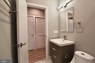 1642 Cambridge St, Philadelphia, PA 19130 - Photo 20