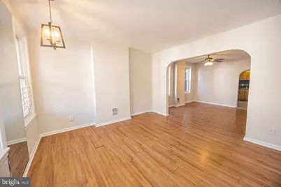 110 E Pastorius Street, Philadelphia, PA 19144 - Photo 2