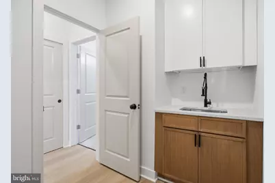 1020 W Orleans Street, Philadelphia, PA 19133 - Photo 18