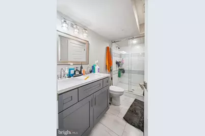 924 W Susquehanna Avenue, Philadelphia, PA 19122 - Photo 18