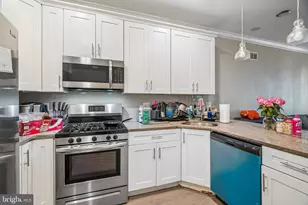 924 W Susquehanna Ave, Philadelphia, PA 19122 - Photo 6