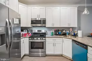 924 W Susquehanna Ave, Philadelphia, PA 19122 - Photo 8