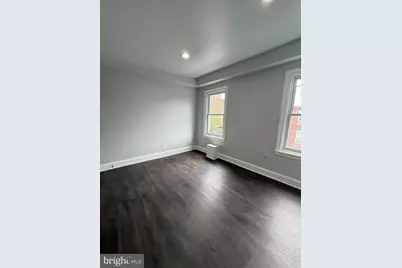 525 N 22nd Street #4, Philadelphia, PA 19130 - Photo 2