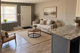 320 W Courtland Street W, Philadelphia, PA 19140 - Photo 2