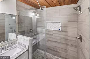 700 S 10th St, Philadelphia, PA 19147 - Photo 10
