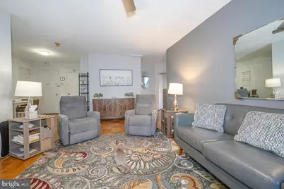 2601 Pennsylvania Avenue #253, Philadelphia, PA 19130 - Photo 4