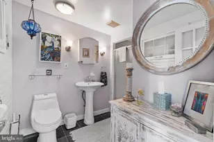 871 N 27th St, Philadelphia, PA 19130 - Photo 12