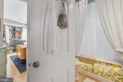 871 N 27th Street, Philadelphia, PA 19130 - Photo 16