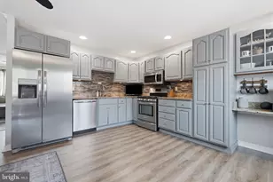 12714 Cabell Rd, Philadelphia, PA 19154 - Photo 10