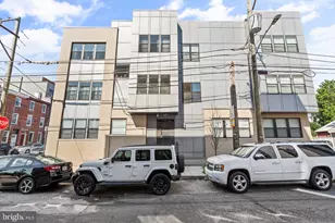 207 E Allen St, Philadelphia, PA 19125 - Photo 2