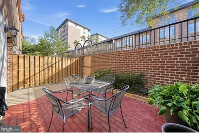 1923 Hamilton Street, Philadelphia, PA 19130 - Photo 6