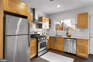 726 S Randolph St, Philadelphia, PA 19147 - Photo 12
