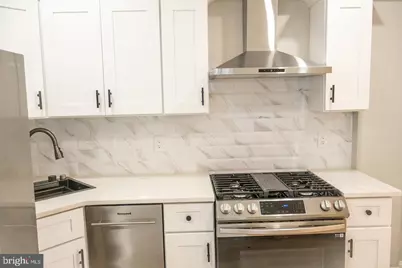 2938 Poplar Street, Philadelphia, PA 19130 - Photo 12