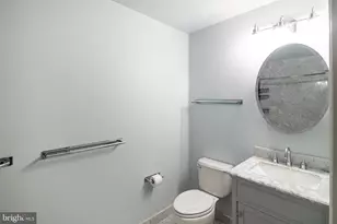 1500 Chestnut St, Philadelphia, PA 19102 - Photo 8
