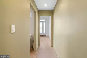 2437 Brown St, Philadelphia, PA 19130 - Photo 18
