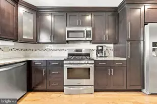 450 Roxborough Ave, Philadelphia, PA 19128 - Photo 12