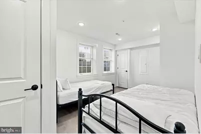 124 E Sharpnack Street, Philadelphia, PA 19119 - Photo 14