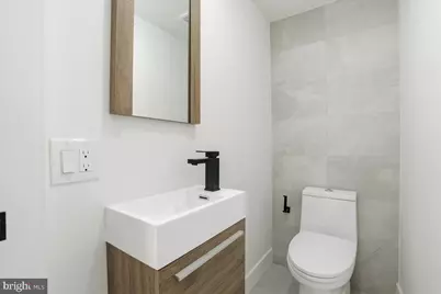 2615 E Boston Street #2, Philadelphia, PA 19125 - Photo 14